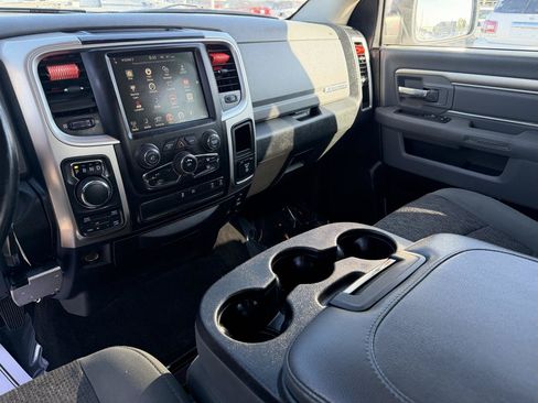Used 2016 RAM 1500 Big Horn AWD/4WD image 16