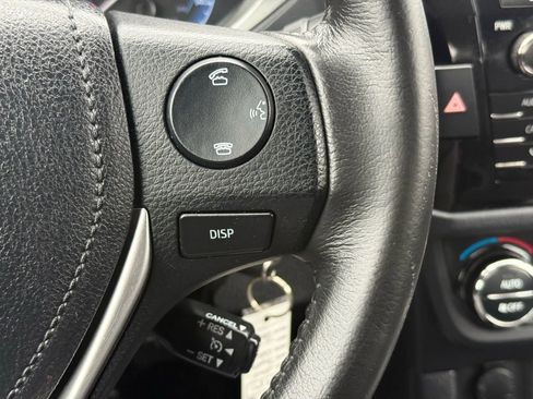 Used 2015 Toyota Corolla S image 21