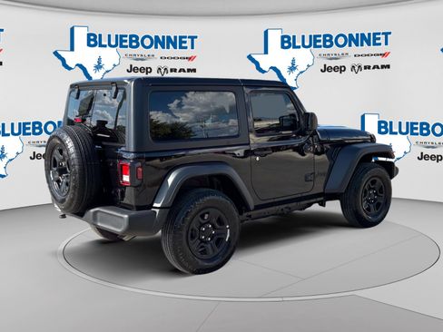 Used 2026 Jeep Wrangler Sport AWD/4WD image 5