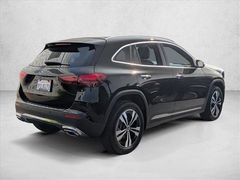 Certified 2025 Mercedes-Benz GLA 250 image 4