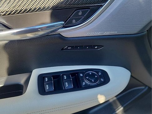 Used 2023 Cadillac XT6 Sport AWD/4WD image 15