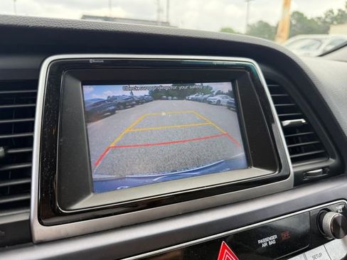 Used 2019 Hyundai Sonata SEL FWD image 13