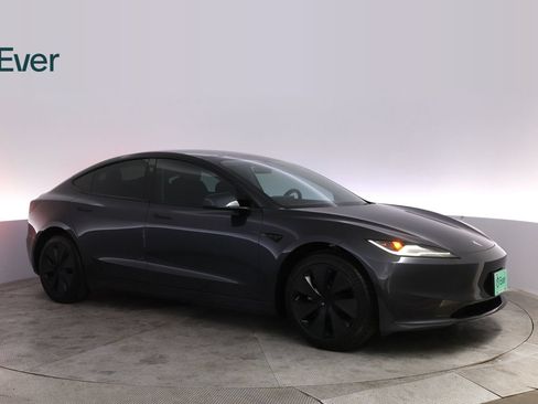 Used 2025 Tesla Model 3 RWD image 14