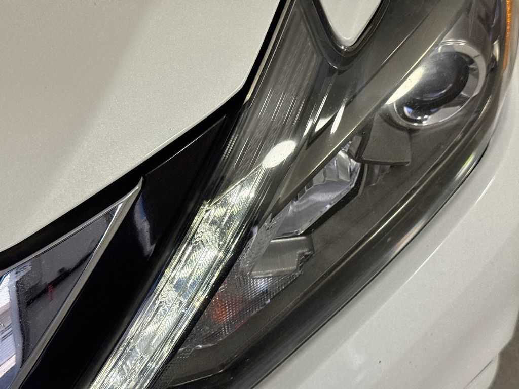 Used 2017 Nissan Altima 2.5 SL w/ 2.5 Technology Package FWD image 38