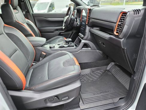 Used 2024 Ford Ranger Raptor image 9