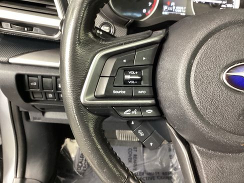 Used 2019 Subaru Forester Premium AWD/4WD image 17