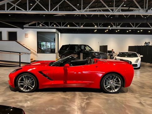 Used 2018 Chevrolet Corvette Stingray Convertible w/ 3LT Preferred Equipment Group RWD image 3