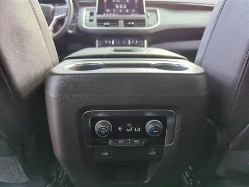 Used 2021 Chevrolet Suburban Z71 image 20