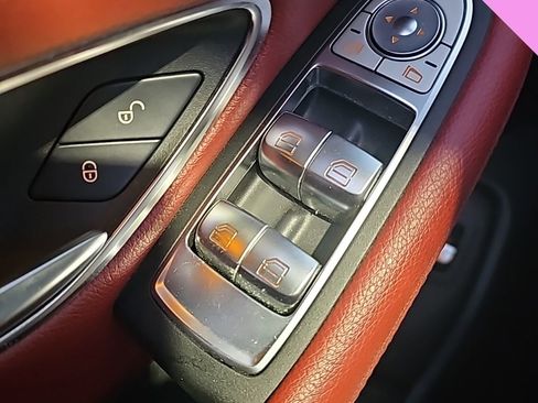 Used 2018 Mercedes-Benz C 43 AMG 4MATIC Cabriolet image 24