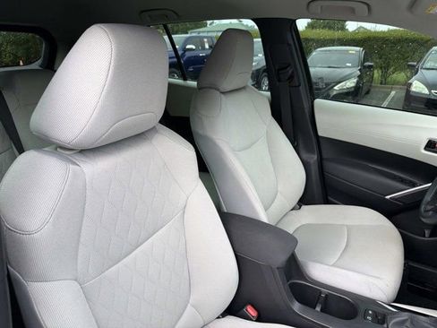 Certified 2025 Toyota Corolla Cross L FWD image 16