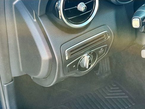 Used 2015 Mercedes-Benz C 300 4MATIC Sedan image 10