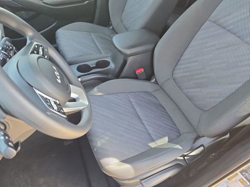Used 2026 Kia Seltos LX AWD/4WD image 15