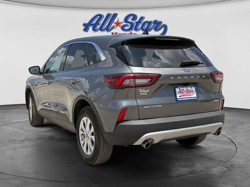 Used 2023 Ford Escape Active AWD/4WD image 4
