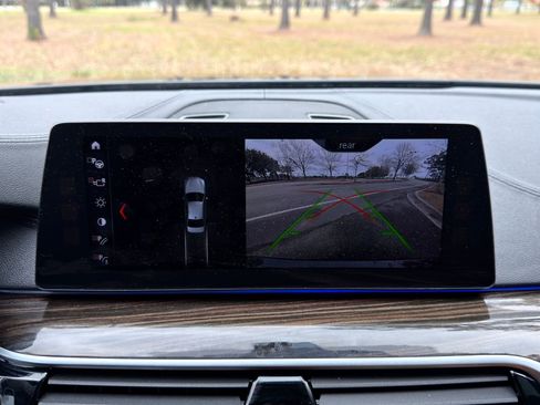 Used 2017 BMW 530i image 4