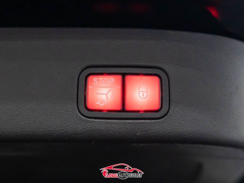 Used 2017 Mercedes-Benz GLS 550 4MATIC image 54