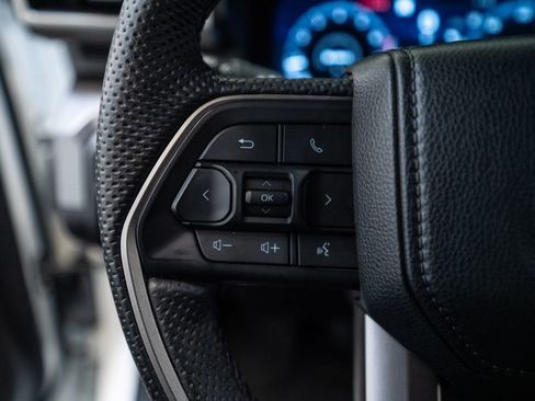 Used 2024 Toyota Tacoma TRD Off-Road image 21