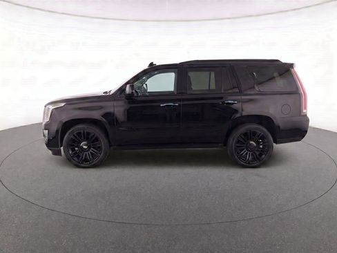 Used 2019 Cadillac Escalade Platinum RWD image 6