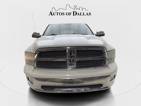 Used 2011 RAM 1500 Laramie image 3