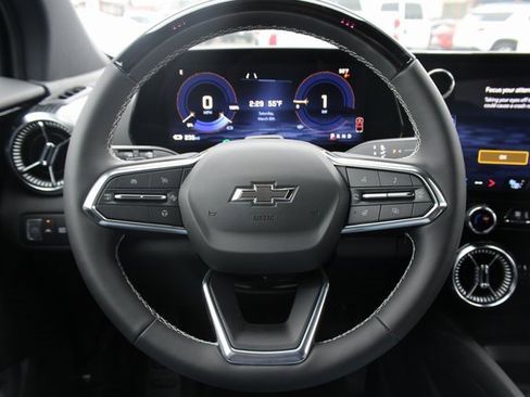 New 2025 Chevrolet Blazer EV LT w/ Super Cruise Package image 19