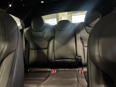 Used 2021 Tesla Model S Plaid image 34