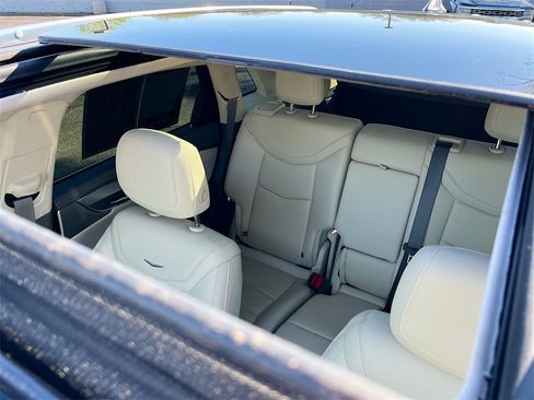 Used 2021 Cadillac XT5 Premium Luxury image 23