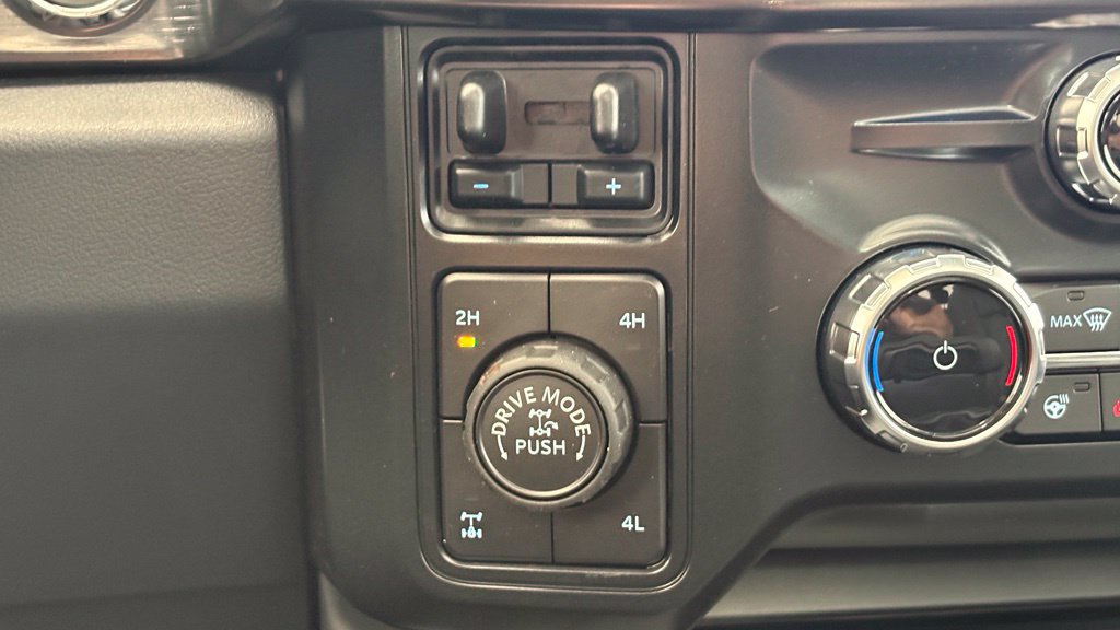 New 2026 Ford F350 Lariat w/ Tremor Off-Road Package AWD/4WD image 40