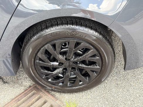 Used 2024 Toyota Corolla LE FWD image 19