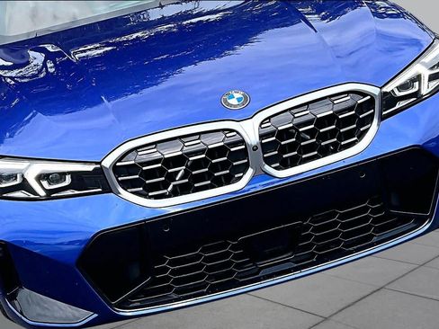 Used 2025 BMW M340i Sedan RWD image 30