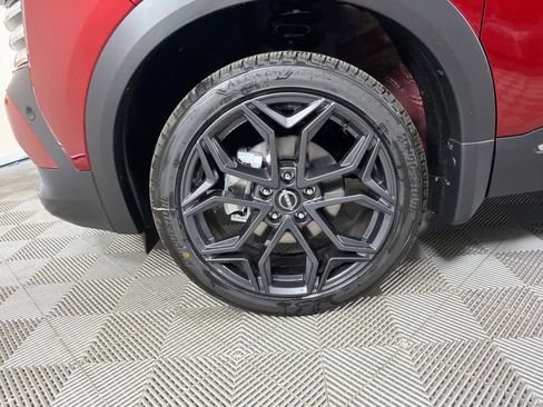 New 2026 Nissan Kicks SR FWD image 10