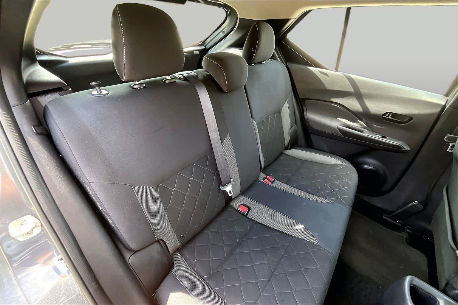 Used 2019 Nissan Kicks S FWD image 20