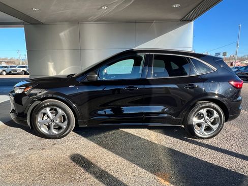 Used 2023 Ford Escape ST-Line w/ Tech Pack #1 image 5
