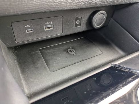 Used 2024 Mitsubishi Outlander SE FWD image 25