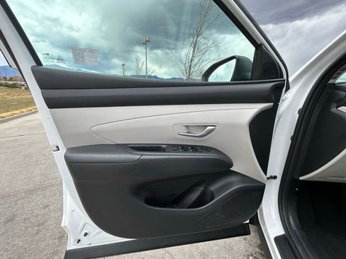 Used 2025 Hyundai Tucson SEL image 10
