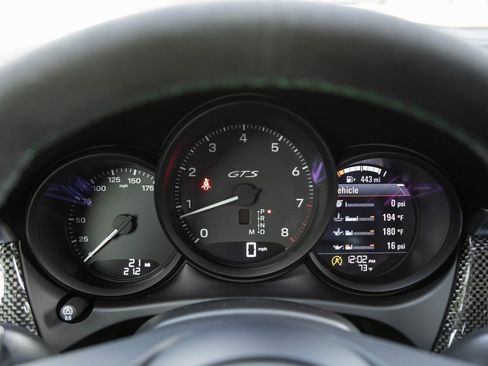 New 2026 Porsche Macan GTS image 14