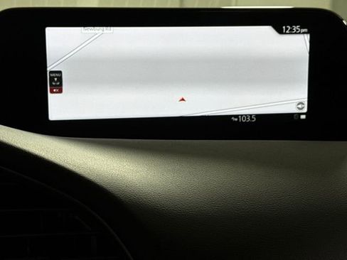 Used 2023 MAZDA MAZDA3 s image 29