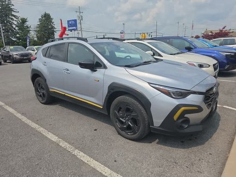 Used 2024 Subaru Crosstrek 2.5i Sport AWD/4WD image 3