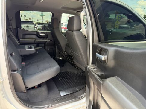 Used 2021 Chevrolet Silverado 1500 LT w/ Texas Edition Plus RWD image 9