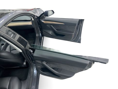 Certified 2023 Tesla Model 3 Standard Range RWD image 12
