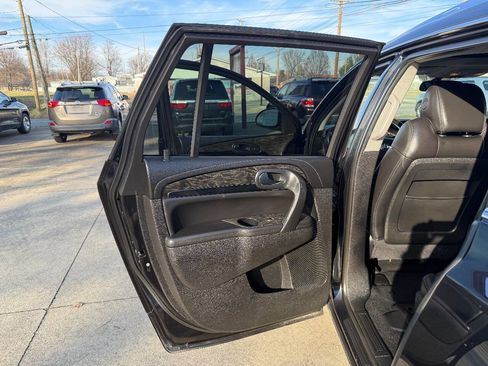 Used 2013 Buick Enclave Leather w/ Trailering Provision Package image 9