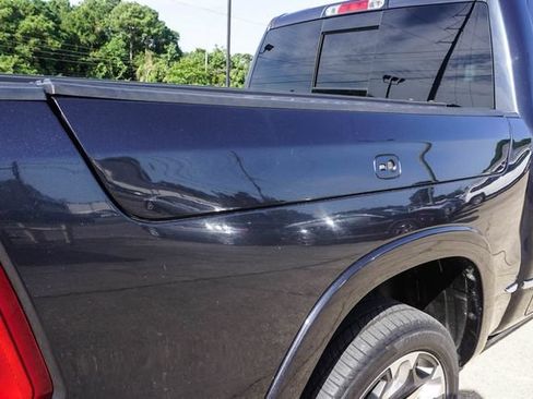 Used 2019 RAM 1500 Limited AWD/4WD image 9
