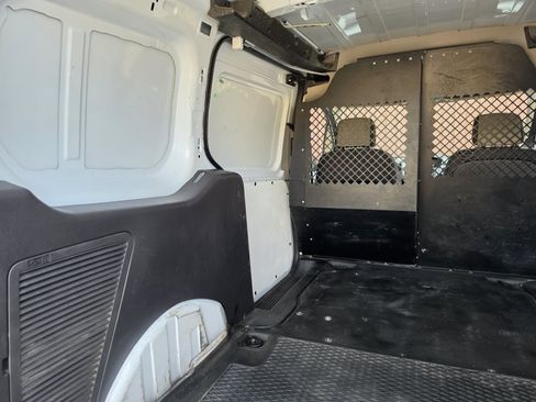 Used 2015 Ford Transit Connect XLT FWD image 15