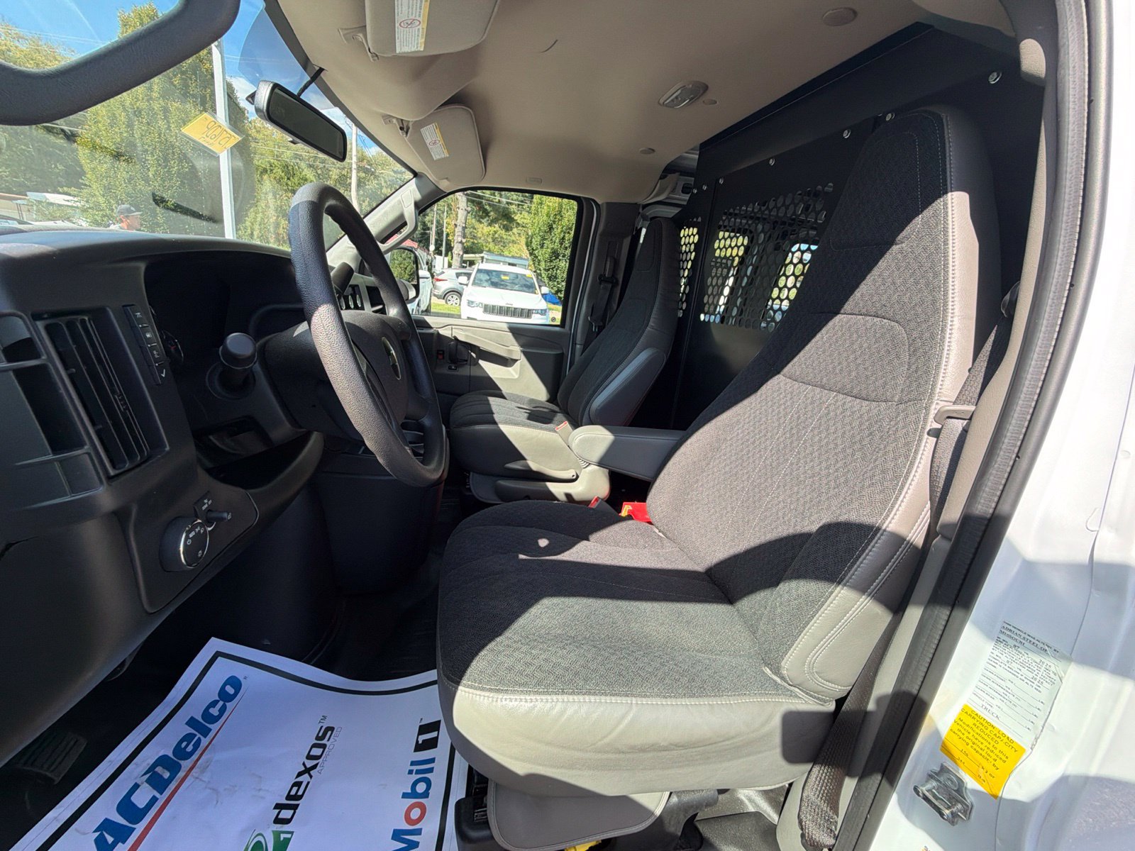 Used 2025 Chevrolet Express 2500 w/ Driver Convenience Package RWD image 21
