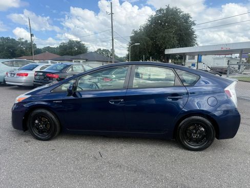 Used 2013 Toyota Prius Four FWD image 8