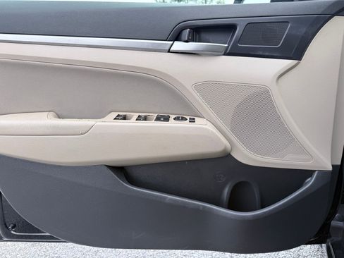 Used 2020 Hyundai Elantra Value Edition w/ Cargo Package (C1) image 43