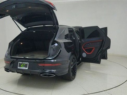 Used 2022 Bentley Bentayga Speed image 70