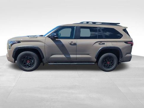 Used 2025 Toyota Sequoia TRD Pro AWD/4WD image 2