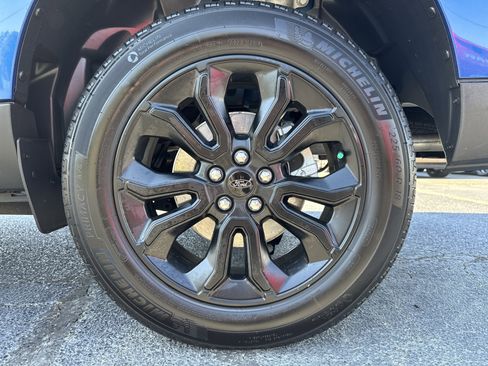 Certified 2024 Ford Maverick XLT w/ XLT Luxury Package image 21