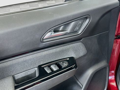 Used 2024 Honda Prologue EX image 15