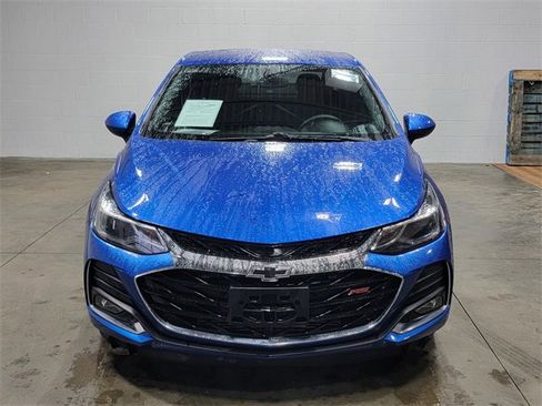 Used 2019 Chevrolet Cruze LT w/ Convenience Package image 3