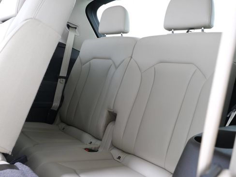 Used 2019 Audi Q7 3.0T Premium Plus AWD/4WD image 37